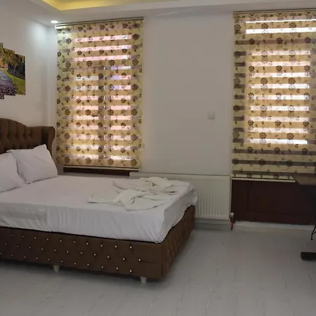 Oerge Suit Apart Estambul