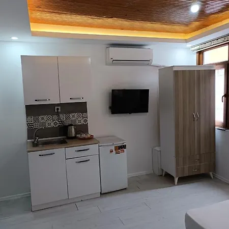 Hotel Oerge Suit Apart *