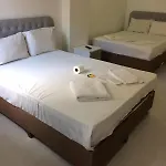 Oerge Suit Apart Hotell