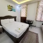 Oerge Suit Apart * Istanbul